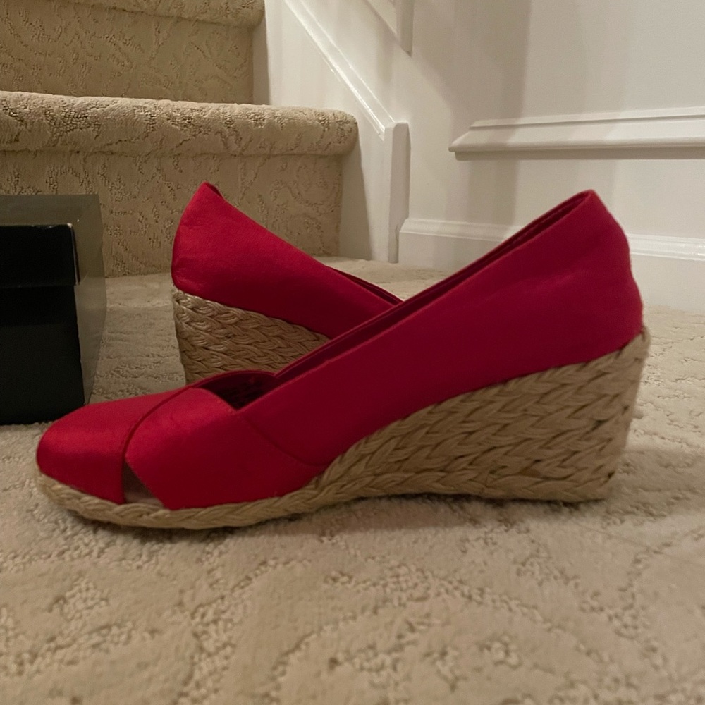 Ralph Lauren Women’s Cecilia Wedge Sandal